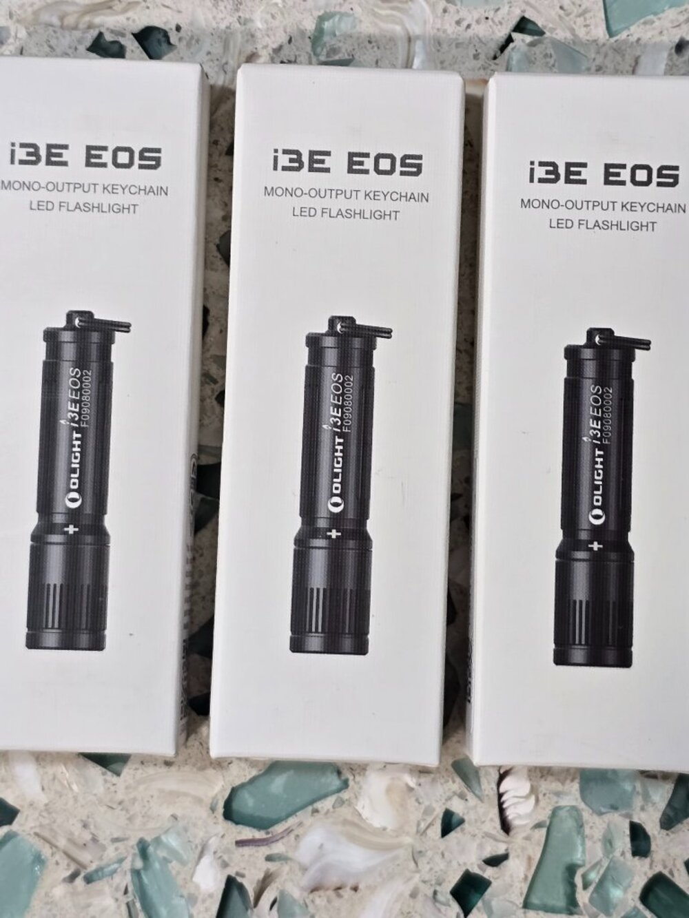 BNIB Olight i3E LED Keychain Flashlight Bundle (3 Flashlights)